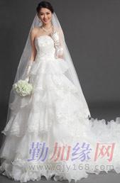 吉佳娜婚纱 抹胸设计的甜美时尚之选